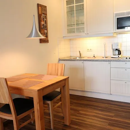 Strandstrasse 32 - 04-04 Apartman